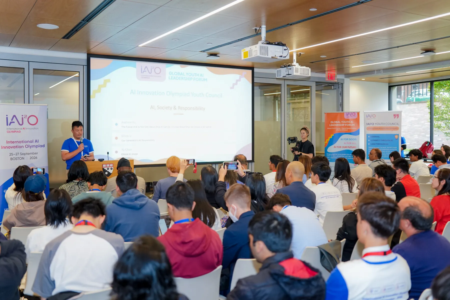 Youth representative speeches at the forum, photo 1