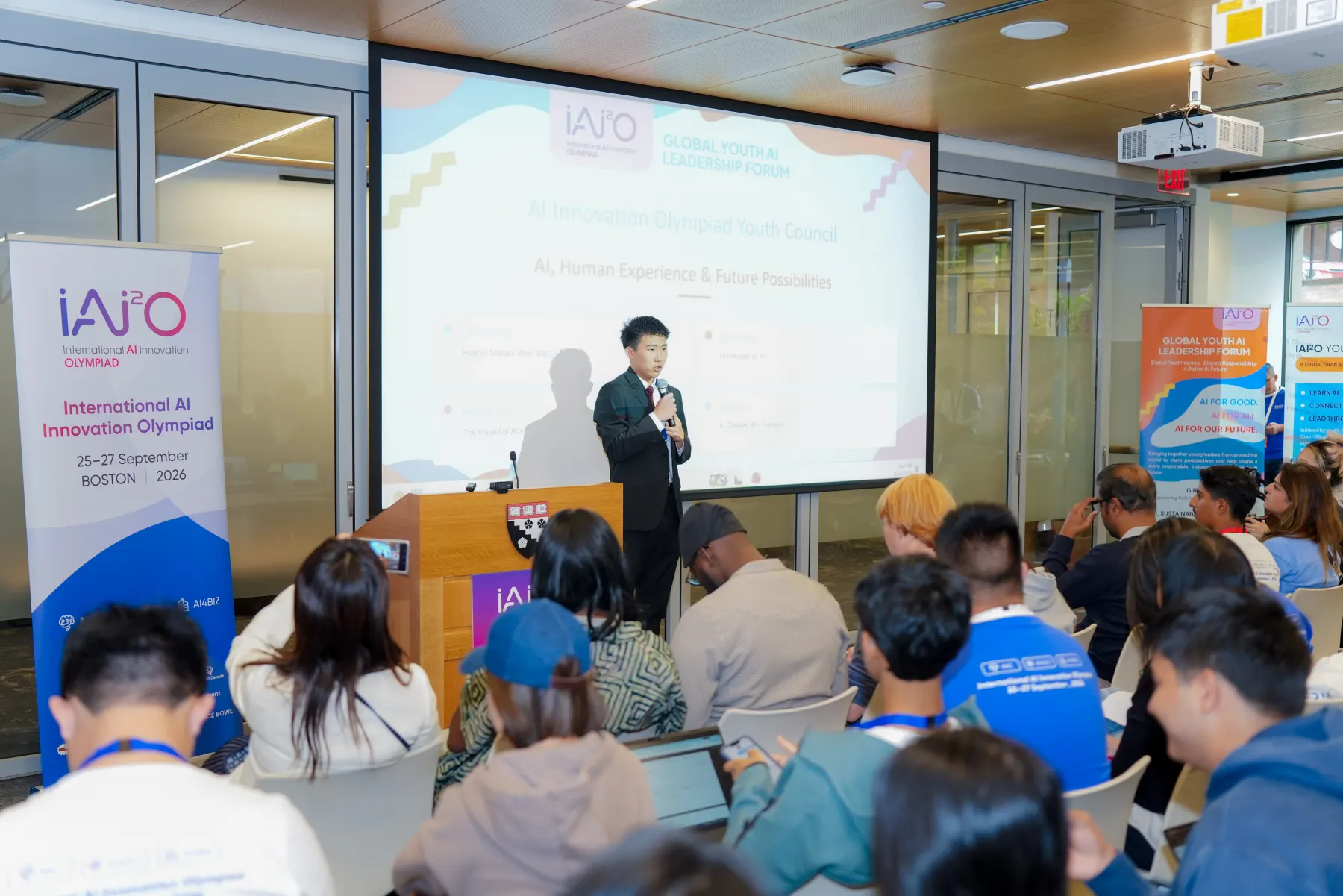 Youth representative speeches at the forum, photo 7